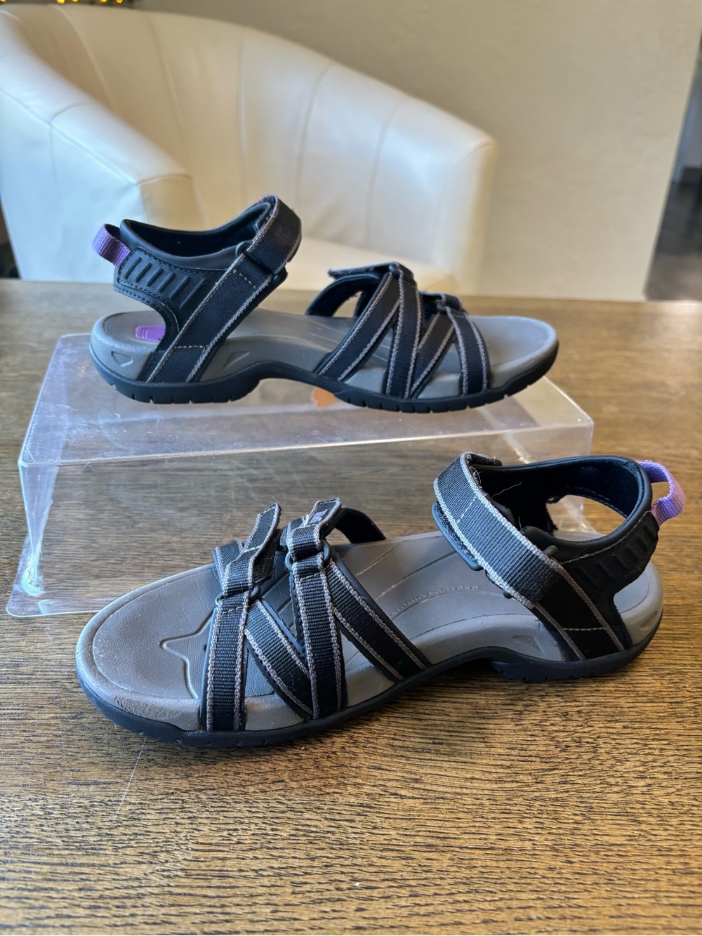 Teva Tirra Women’s Size 8 Black Gray Adjustable Sport Hiking Sandals